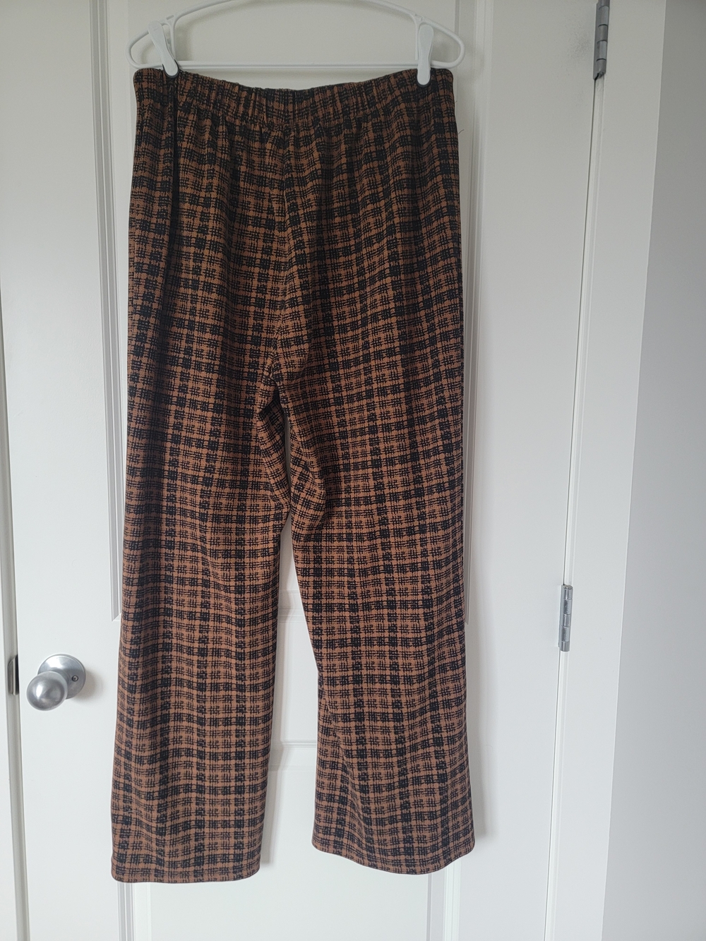 High-Waist Plaid Wide-Leg Pants with Gold Buttons - Brown/Black - Picture 3 of 5